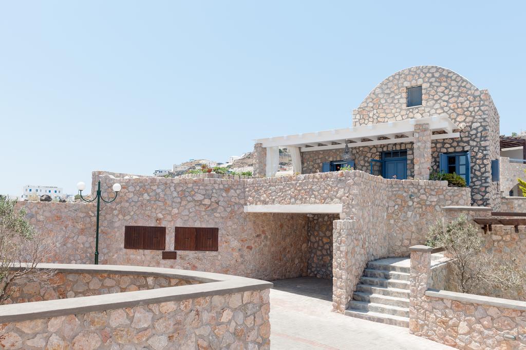 Red Cliff Villa 2Bedroom Villa With Caldera View And Plunge Pool Akrotírion Rom bilde